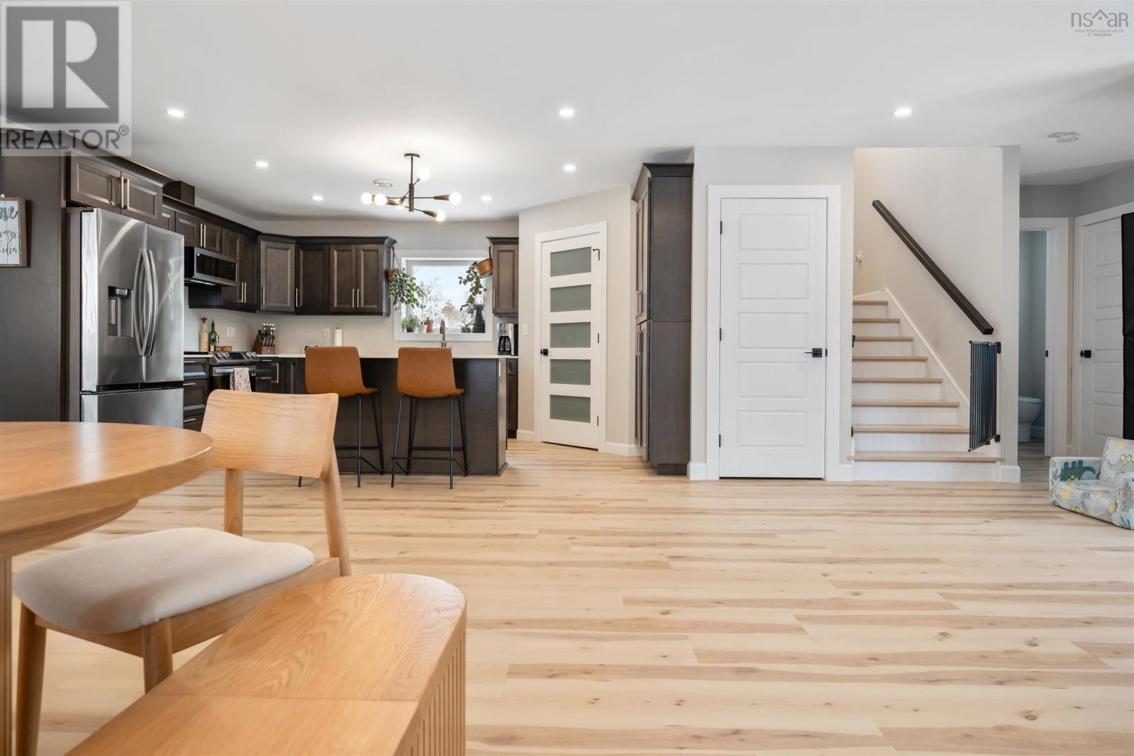 Property 24 of 50 of 1613 MacKay Street