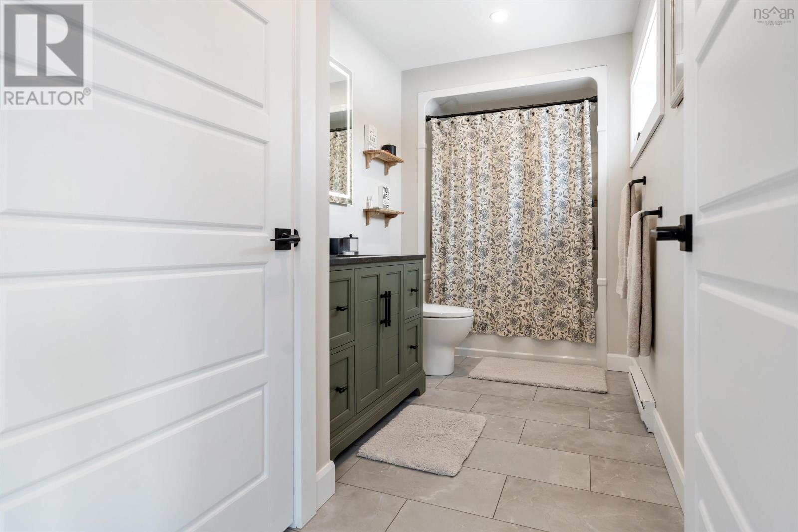 Property 34 of 50 of 1613 MacKay Street