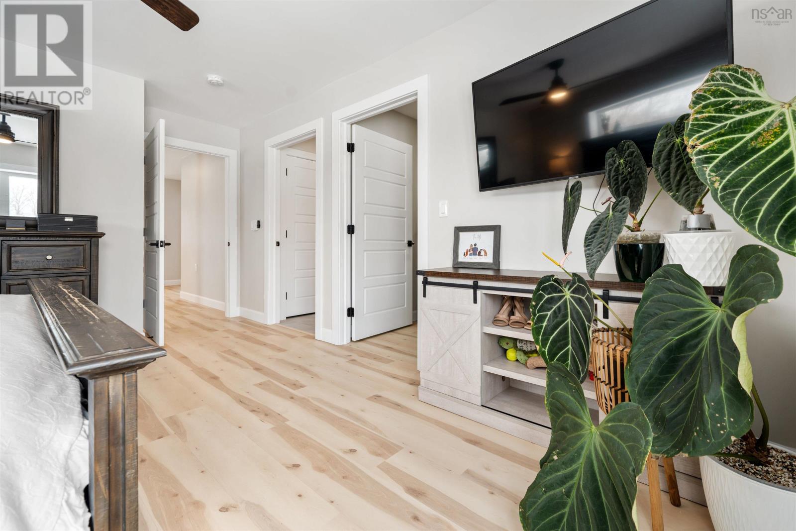 Property 31 of 50 of 1613 MacKay Street