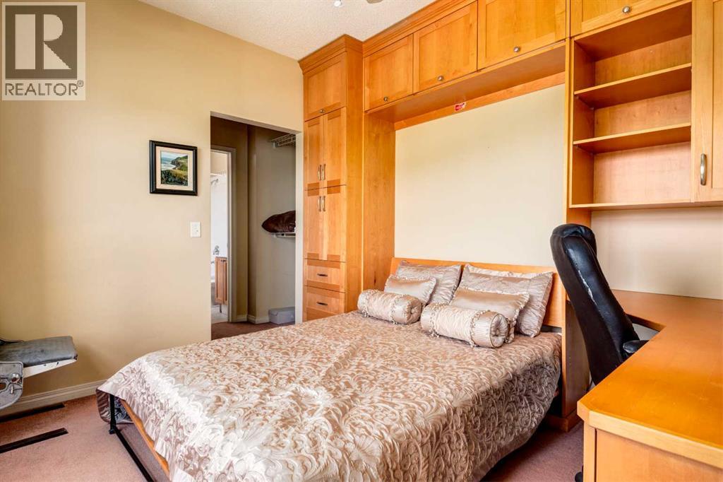 Single Family House for Sale in   Riverfront Avenue SE Downtown East Village Calgary 