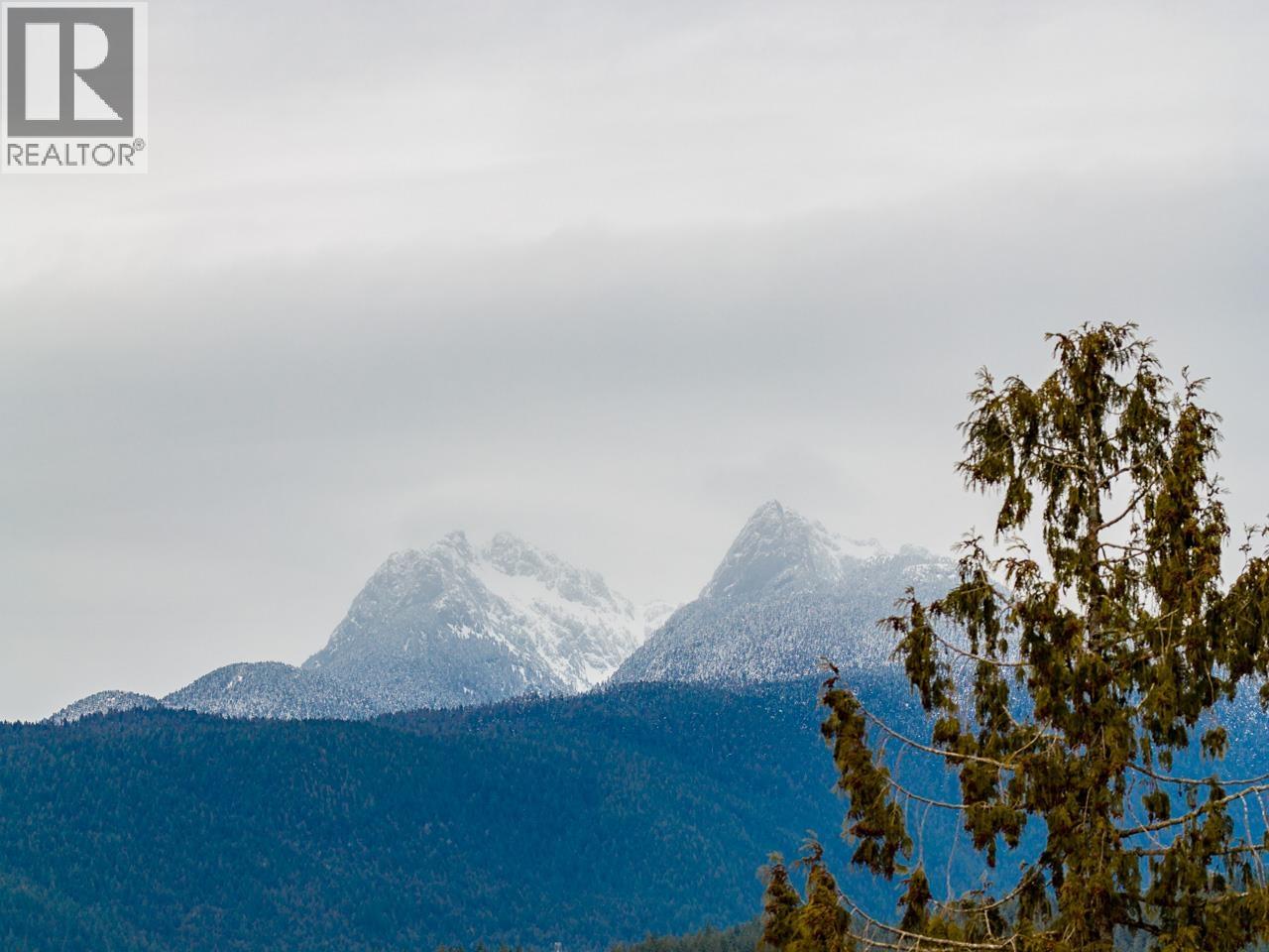 12041 256TH STREET STREET, Maple Ridge