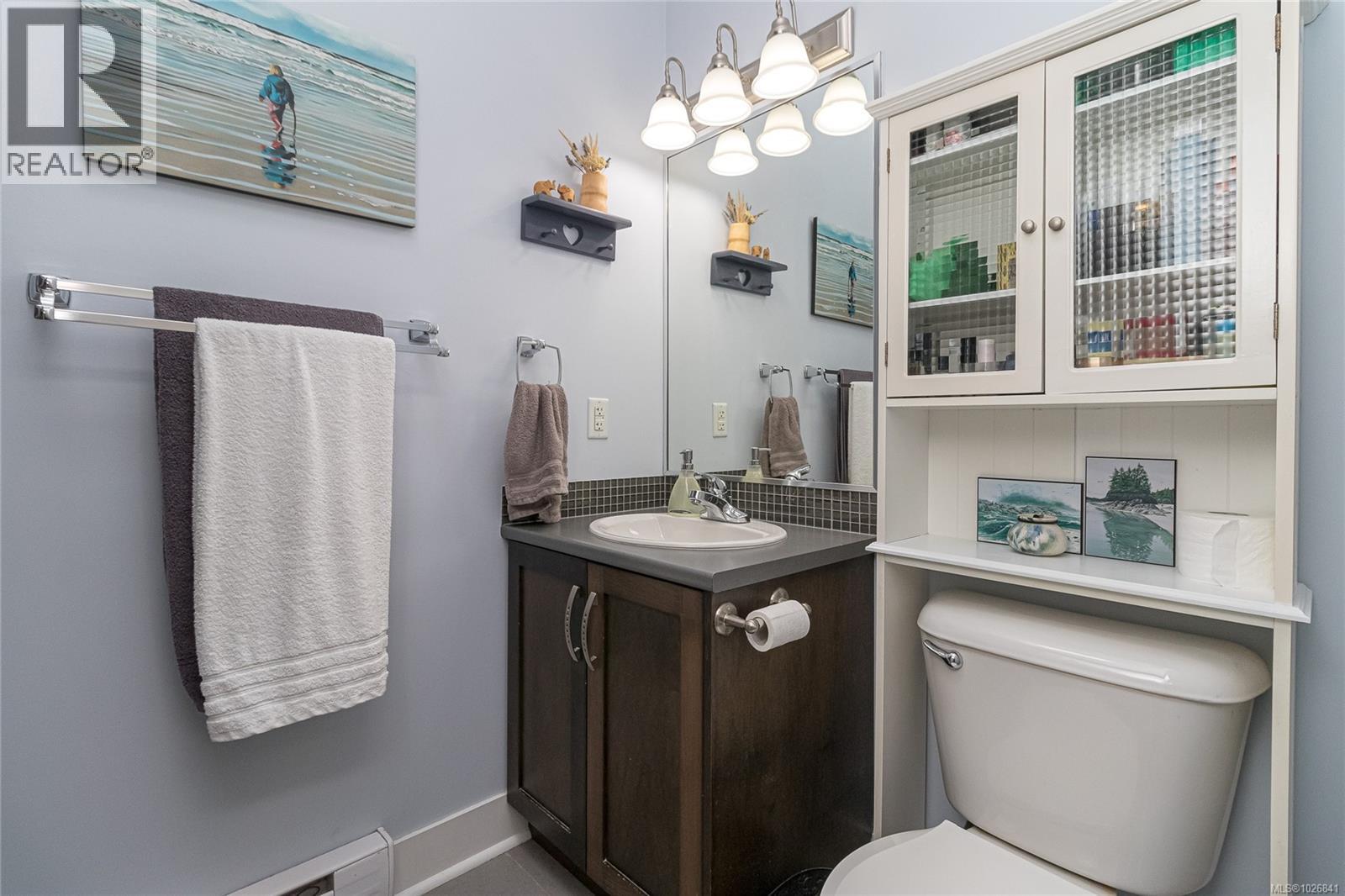 #408 866 BROCK AVE - 18