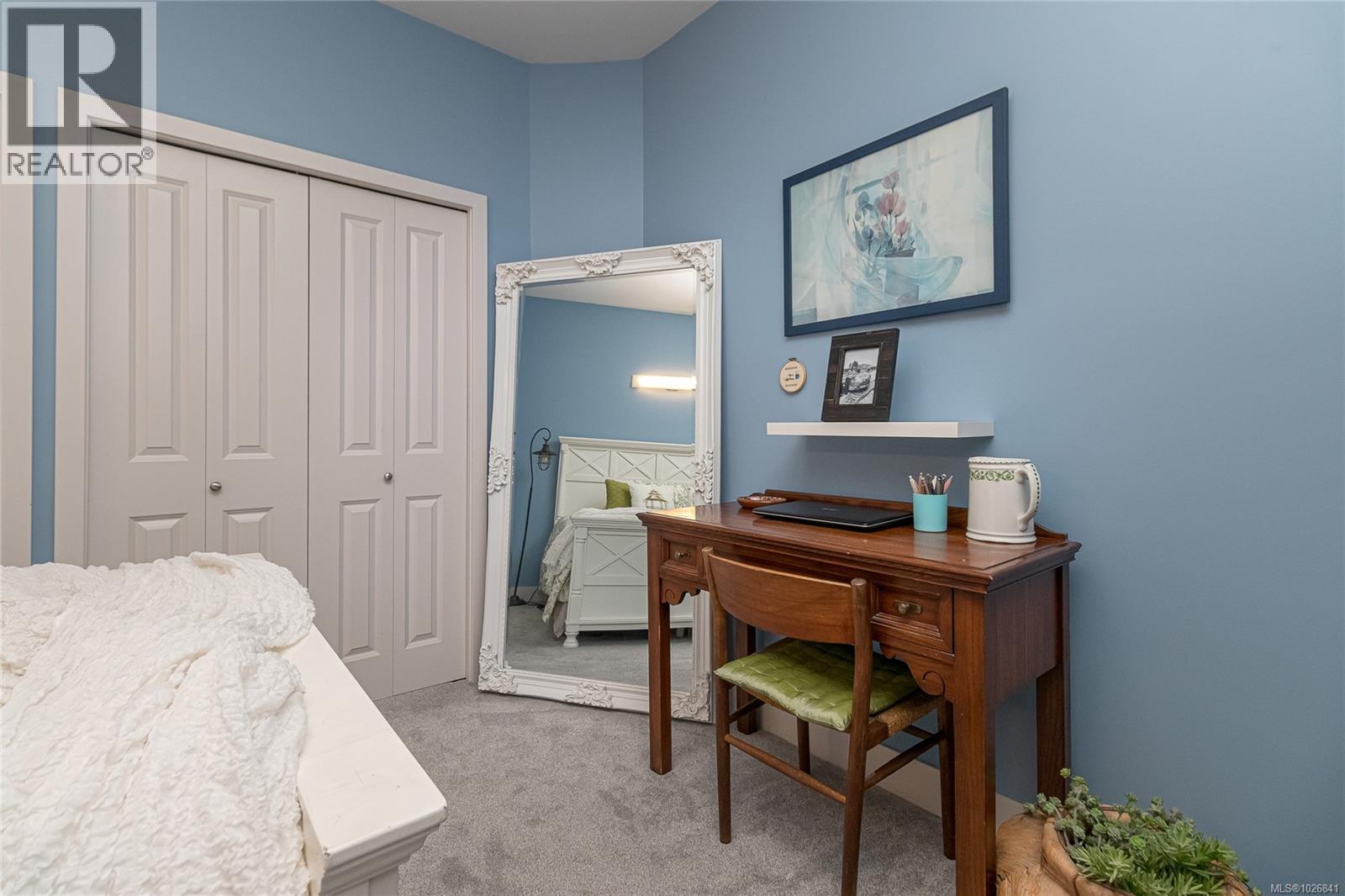 #408 866 BROCK AVE - 21