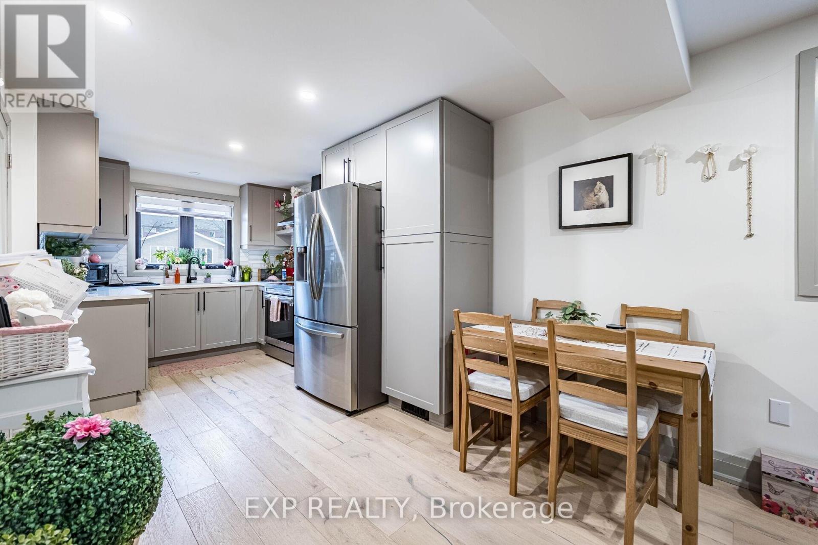 7623 CHOROZY STREET - 9