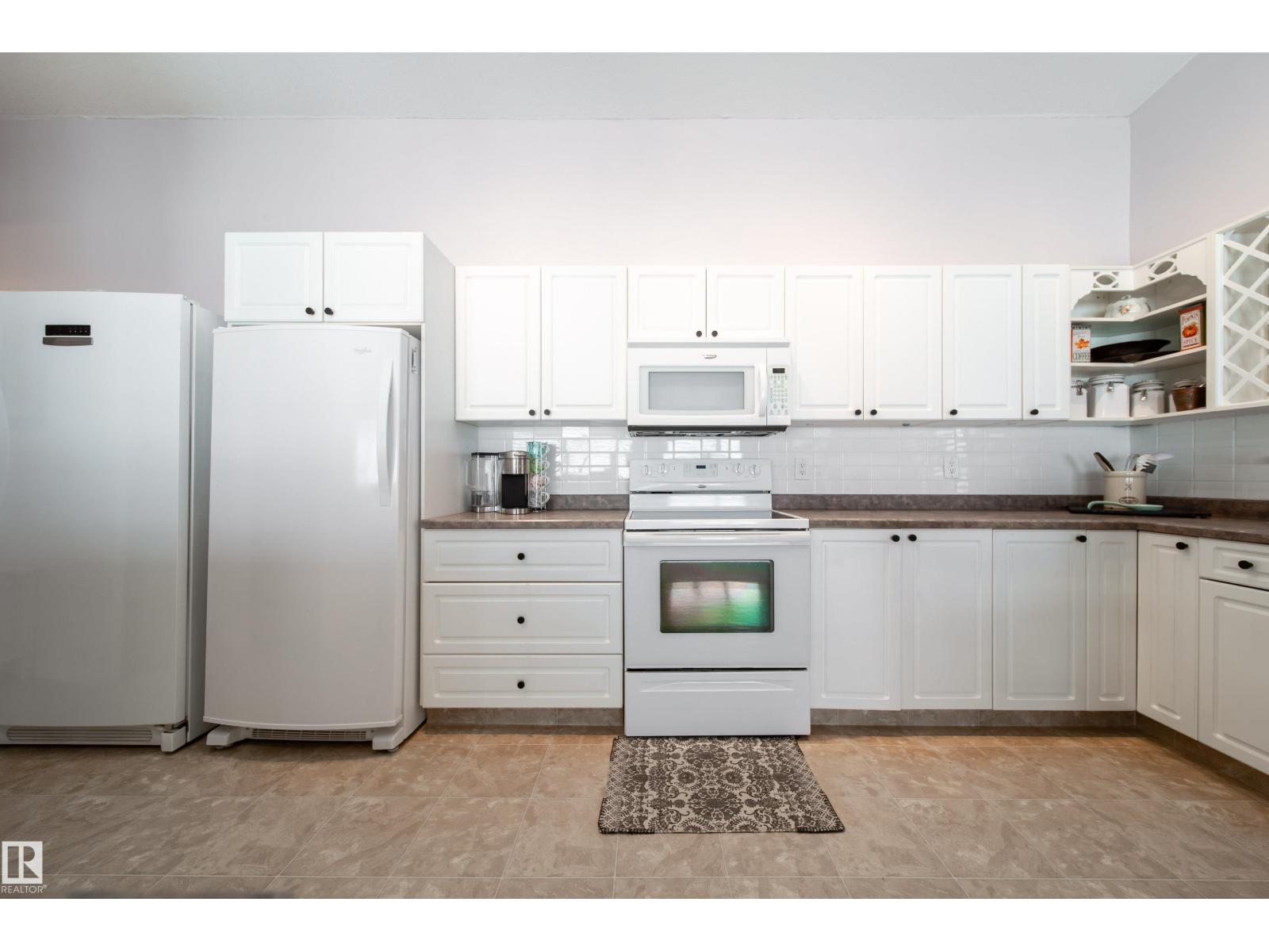 5319 51 AV - Photo 5 of 64, Rural Lac Ste. Anne County, Alberta