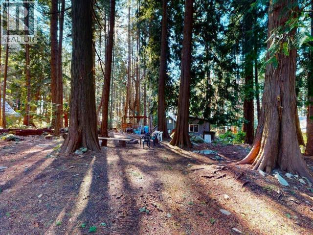 1283 TENNYSON RD, Savary Island