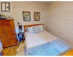 1283 Tennyson Rd, Savary Island, BC  Photo 16
