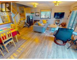 1283 Tennyson Rd, Savary Island, BC  Photo 14