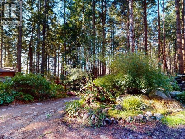 1283 TENNYSON RD, Savary Island