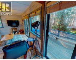 1283 Tennyson Rd, Savary Island, BC  Photo 13