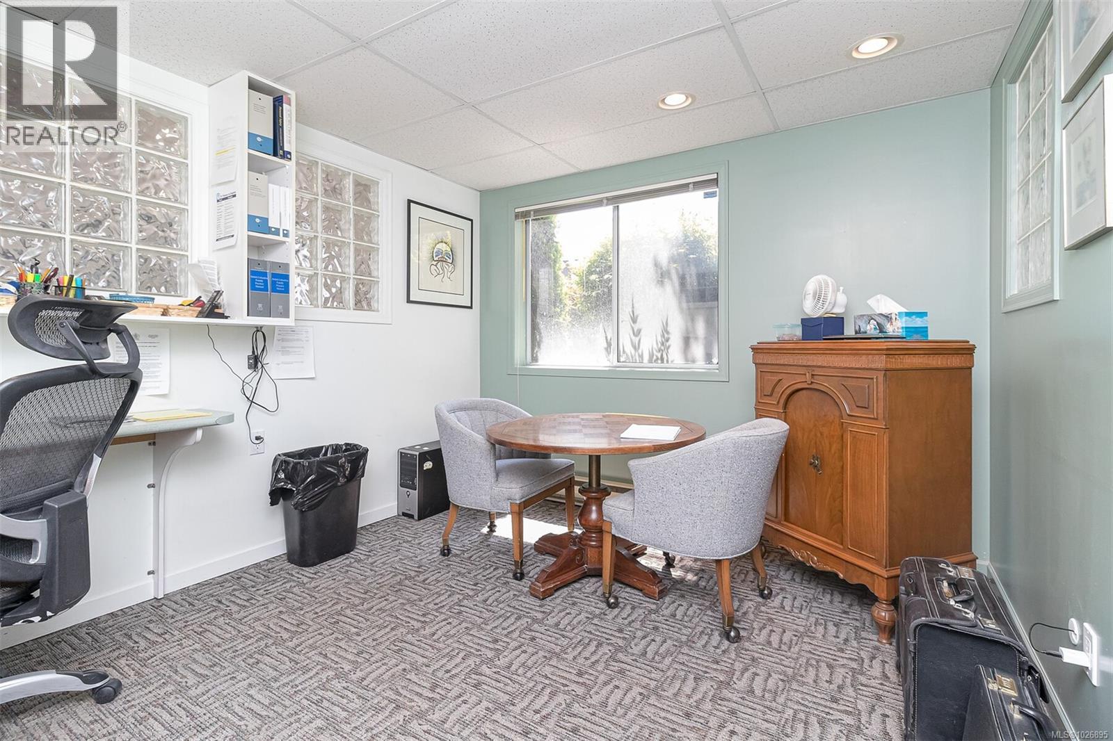 102 & 103 832 Fisgard Street, Victoria