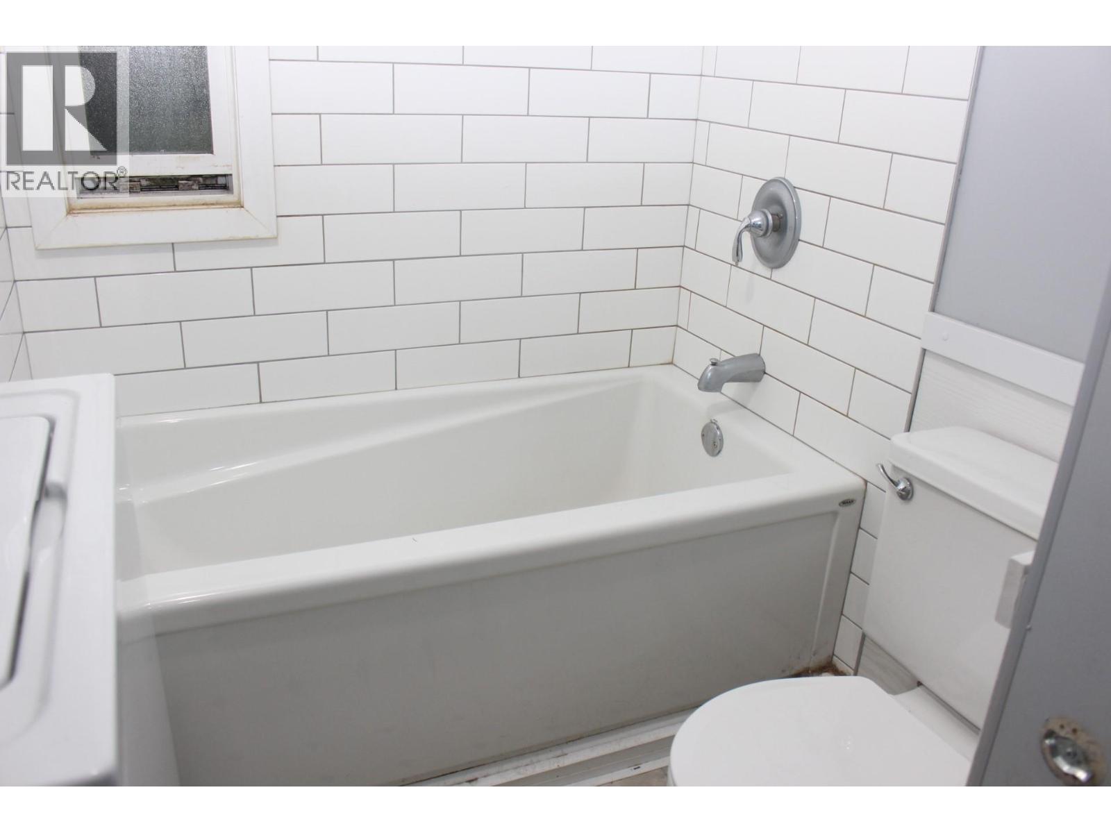  127 MILL Road, Fruitvale