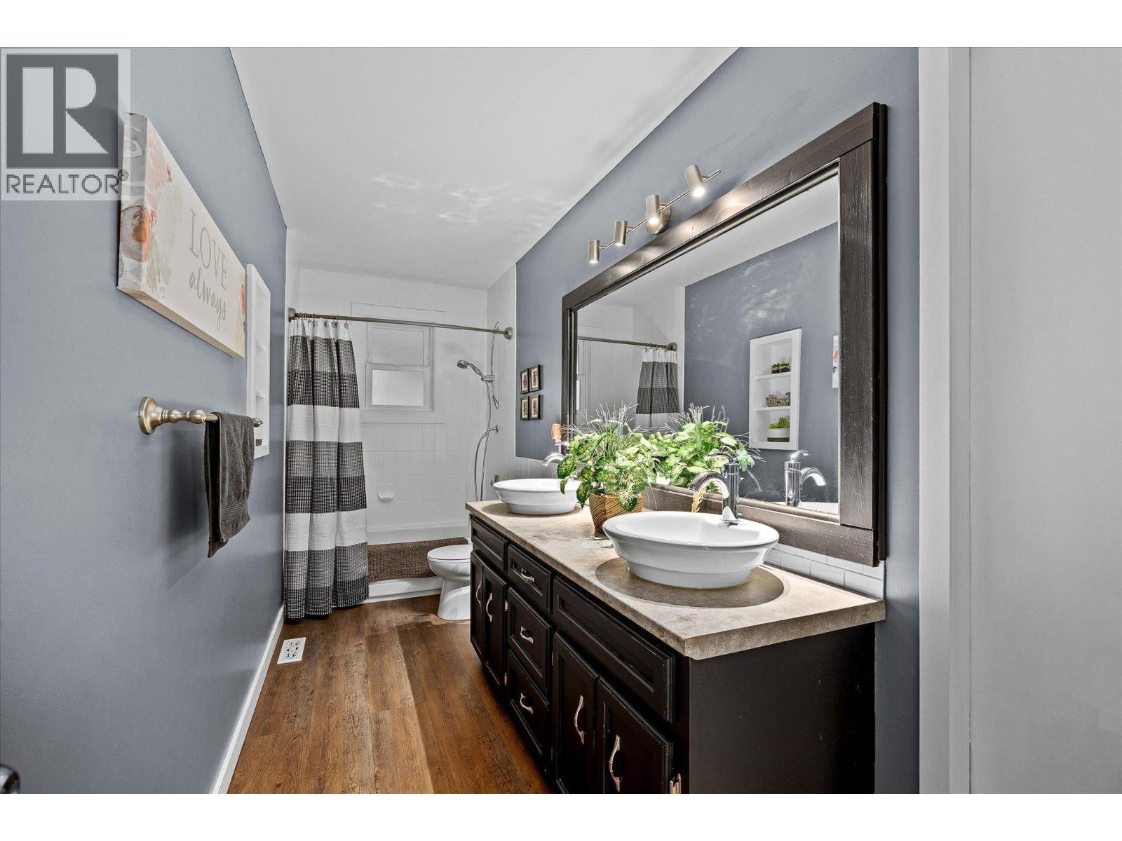 3307 McGinnis Road, West Kelowna