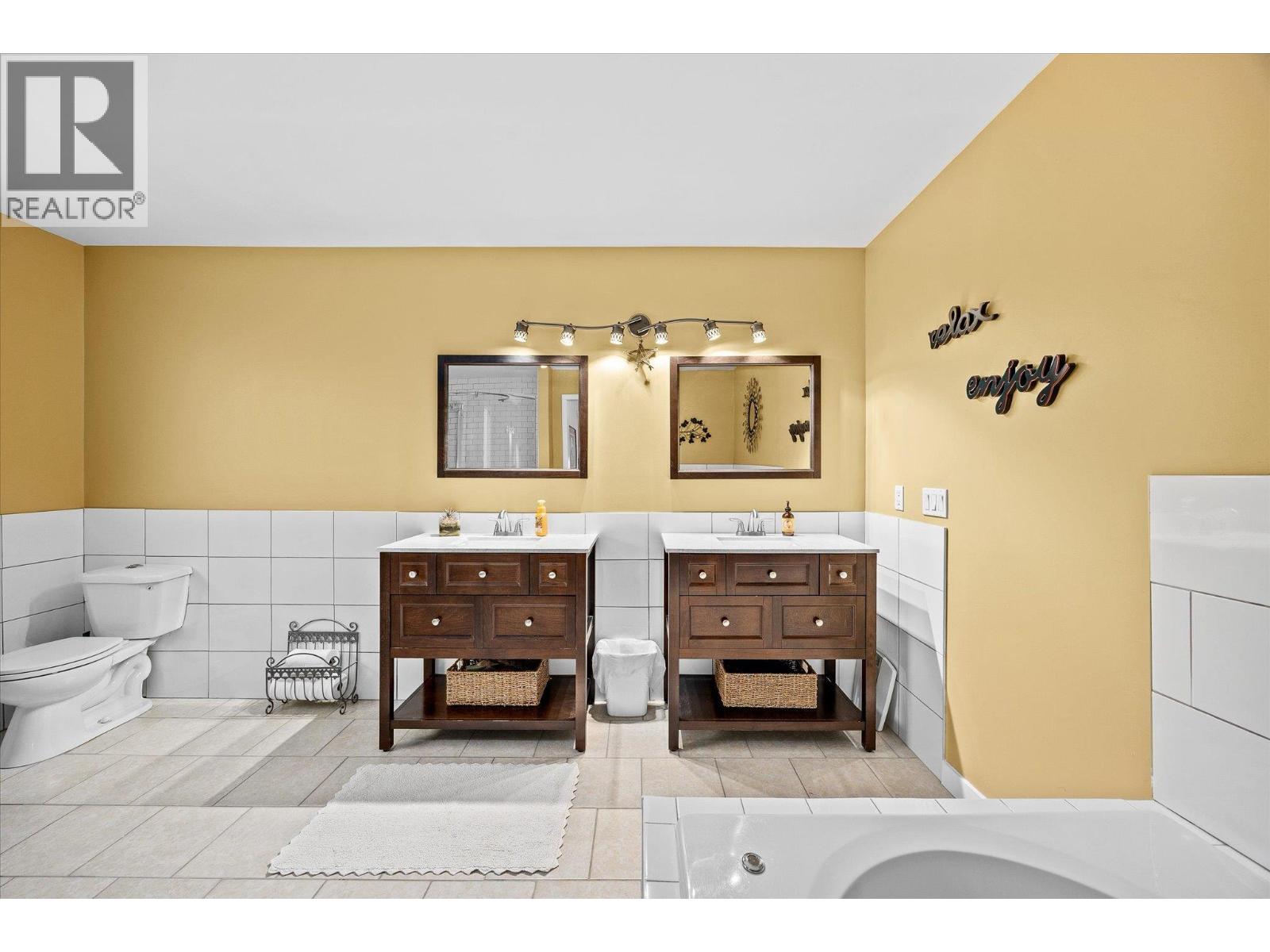 3307 McGinnis Road, West Kelowna