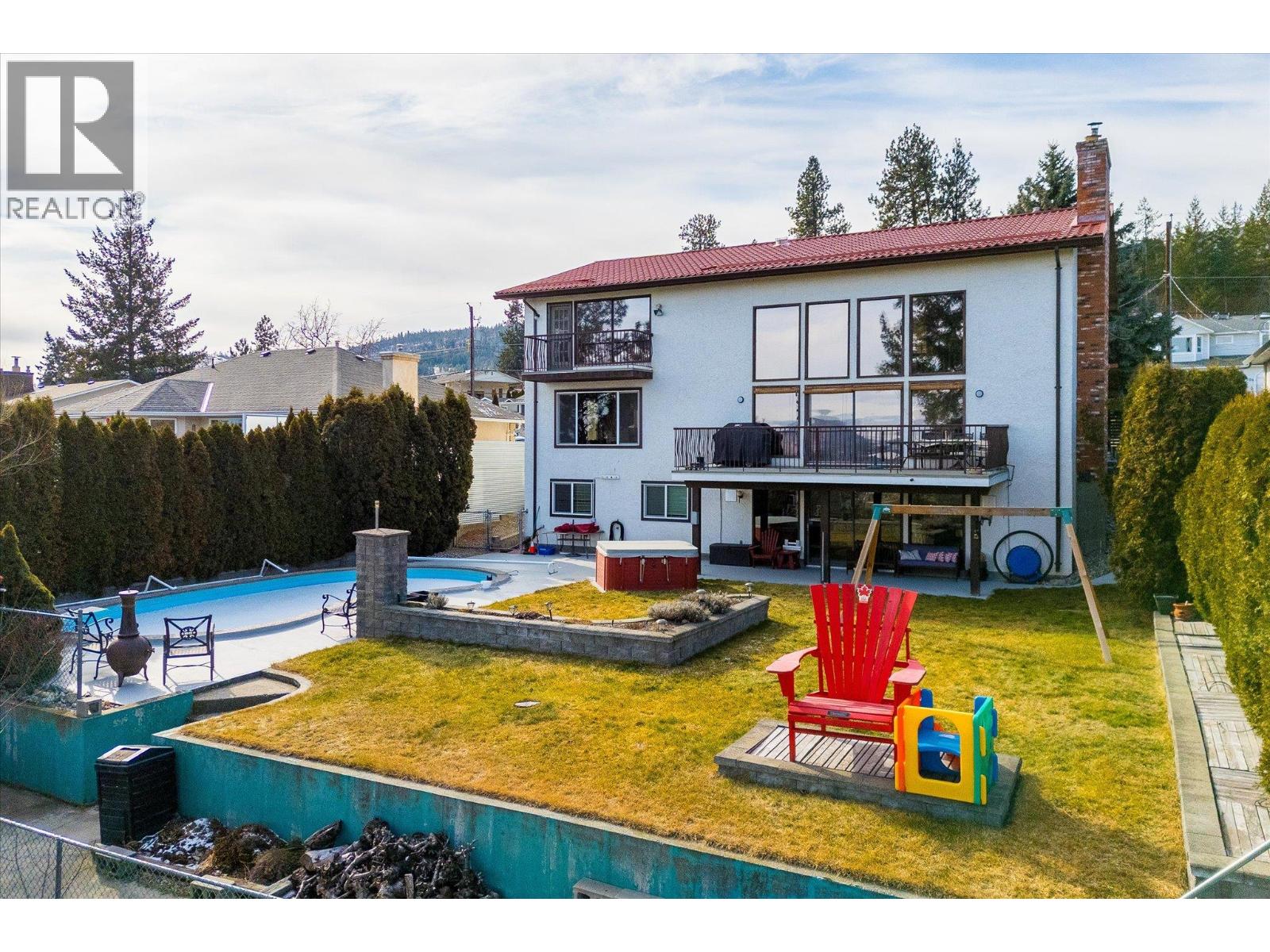 3307 McGinnis Road, West Kelowna