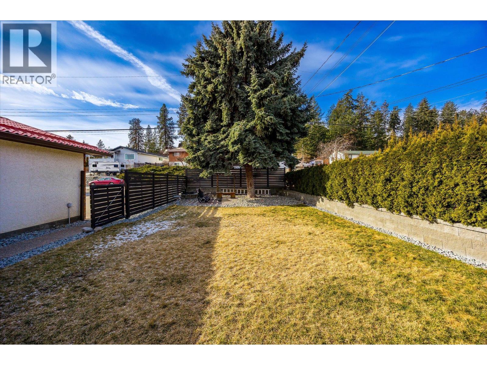 3307 McGinnis Road, West Kelowna