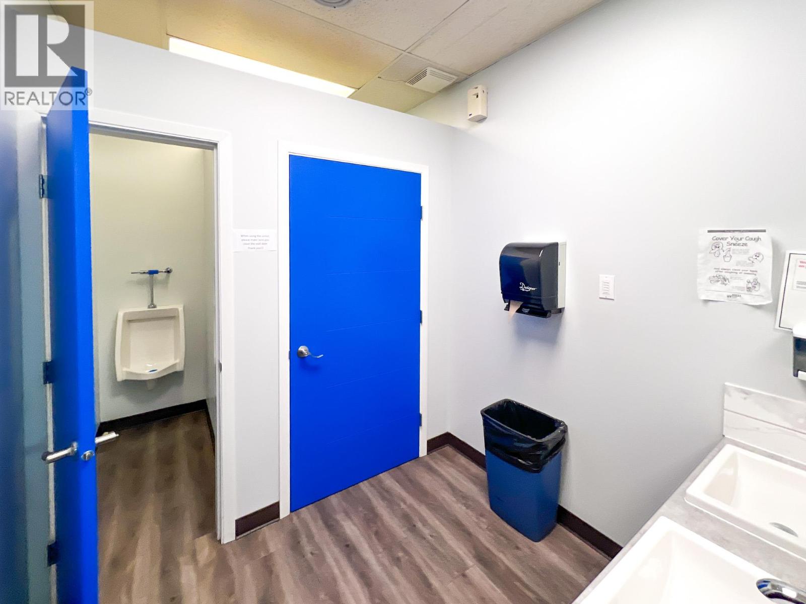  513/515 Bernard Avenue, Kelowna