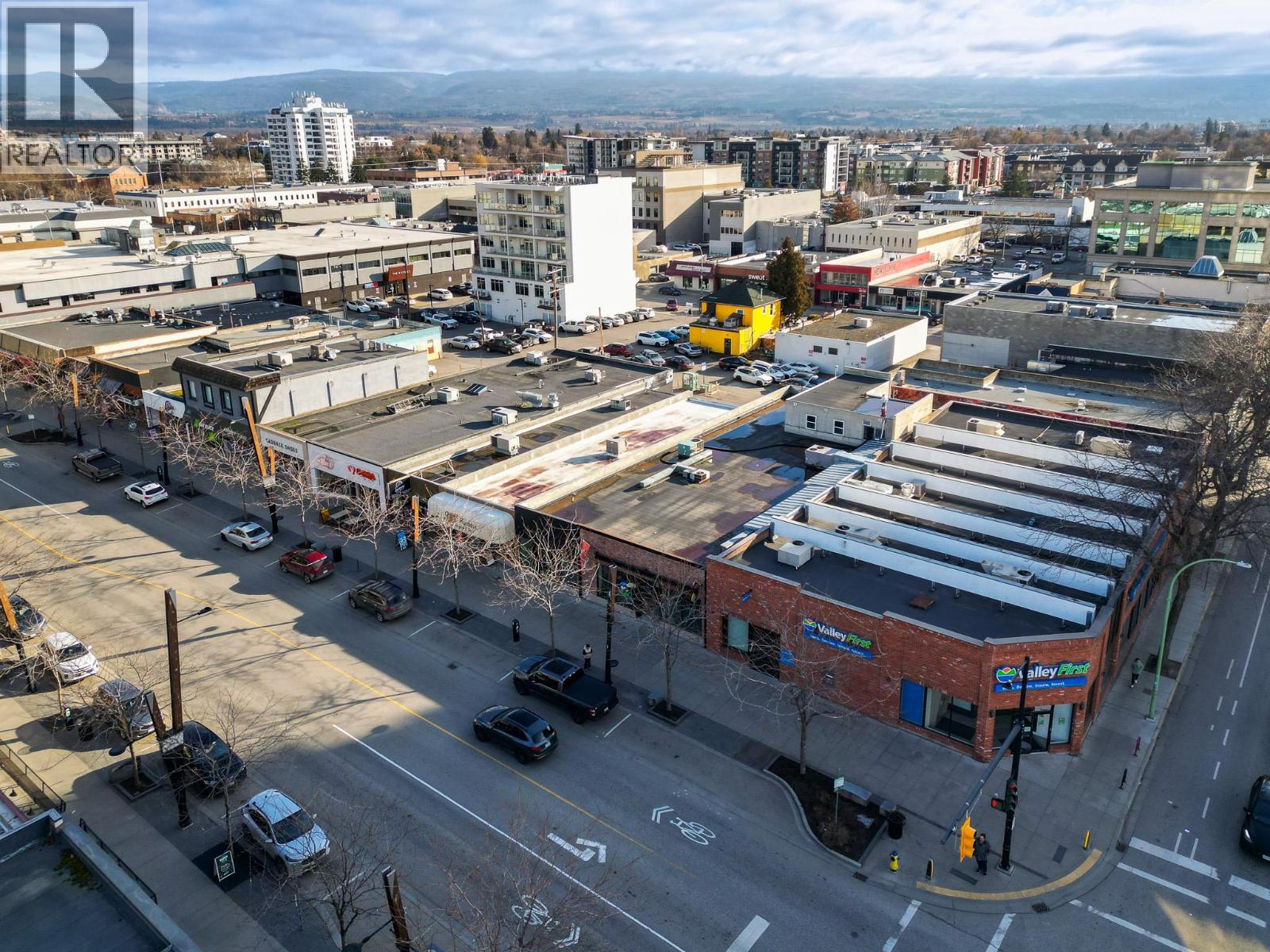  513/515 Bernard Avenue, Kelowna