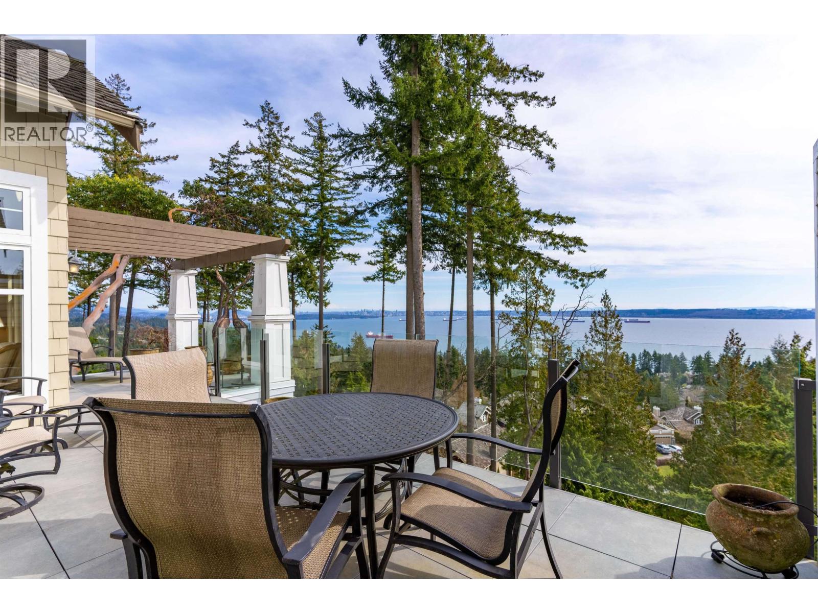 9 5110 ALDERFEILD PLACE - Main photo, West Vancouver, British Columbia