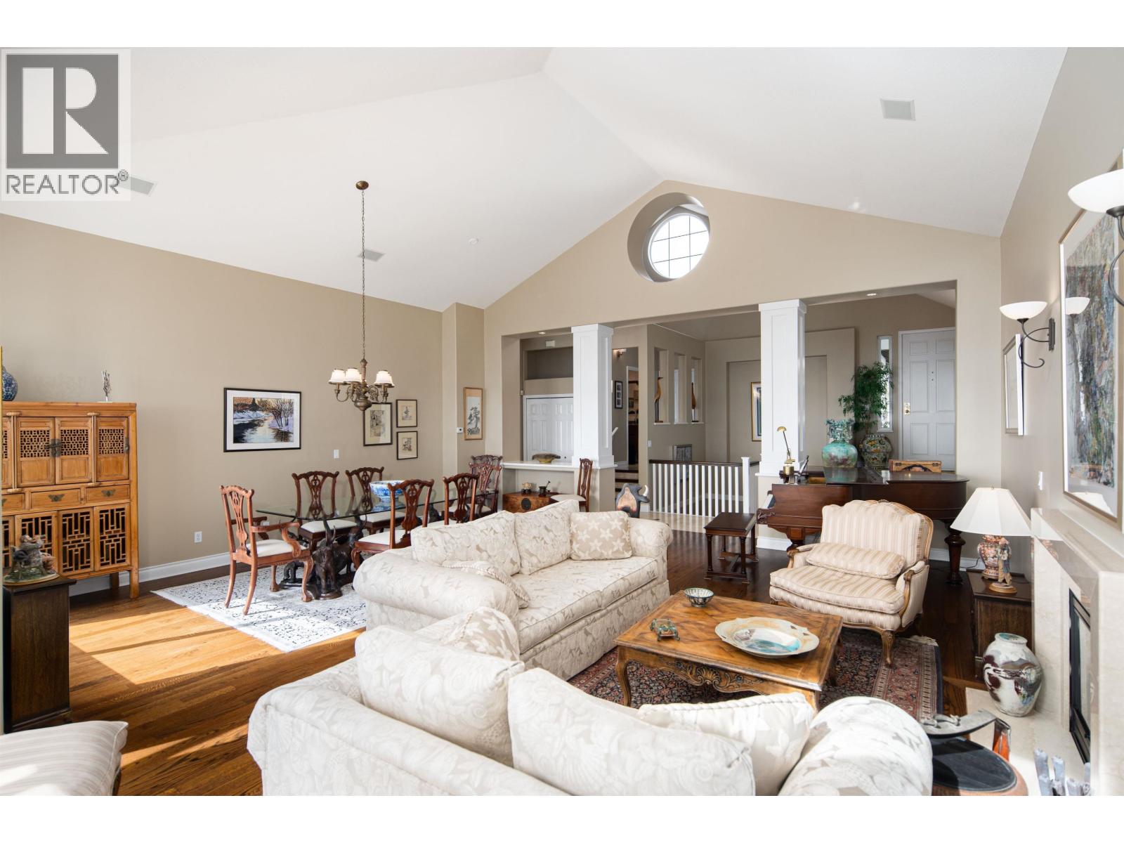 9 5110 ALDERFEILD PLACE, West Vancouver