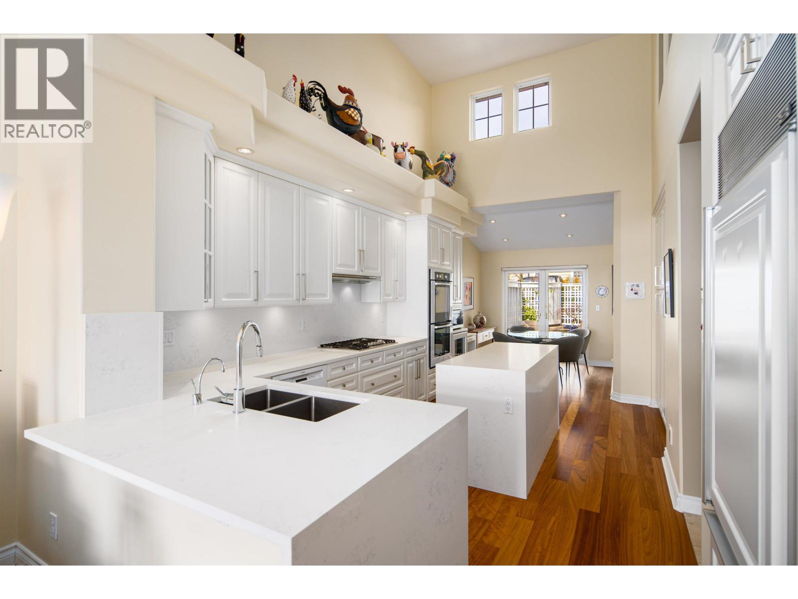 9 5110 ALDERFEILD PLACE, West Vancouver