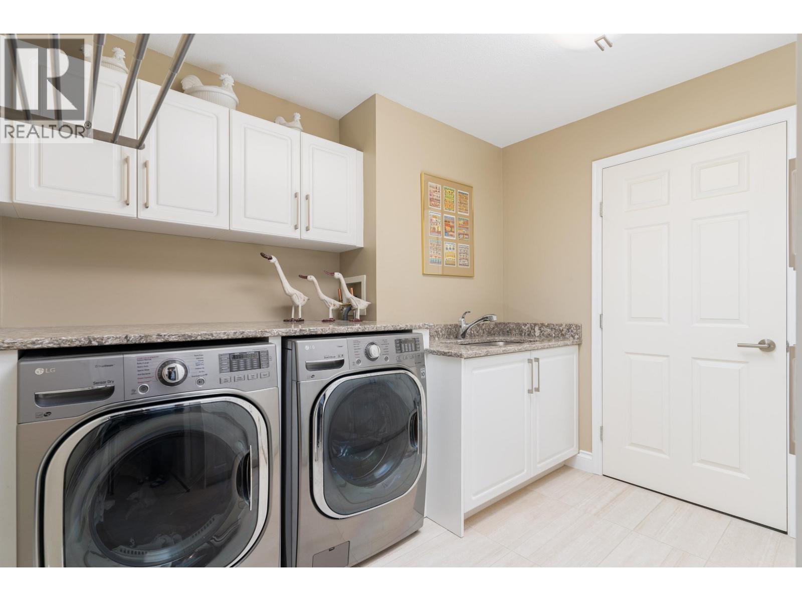 9 5110 ALDERFEILD PLACE, West Vancouver