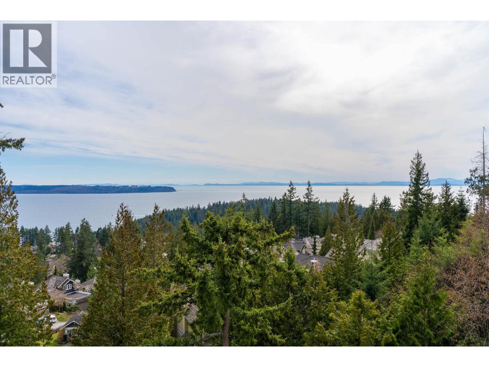 9 5110 ALDERFEILD PLACE, West Vancouver