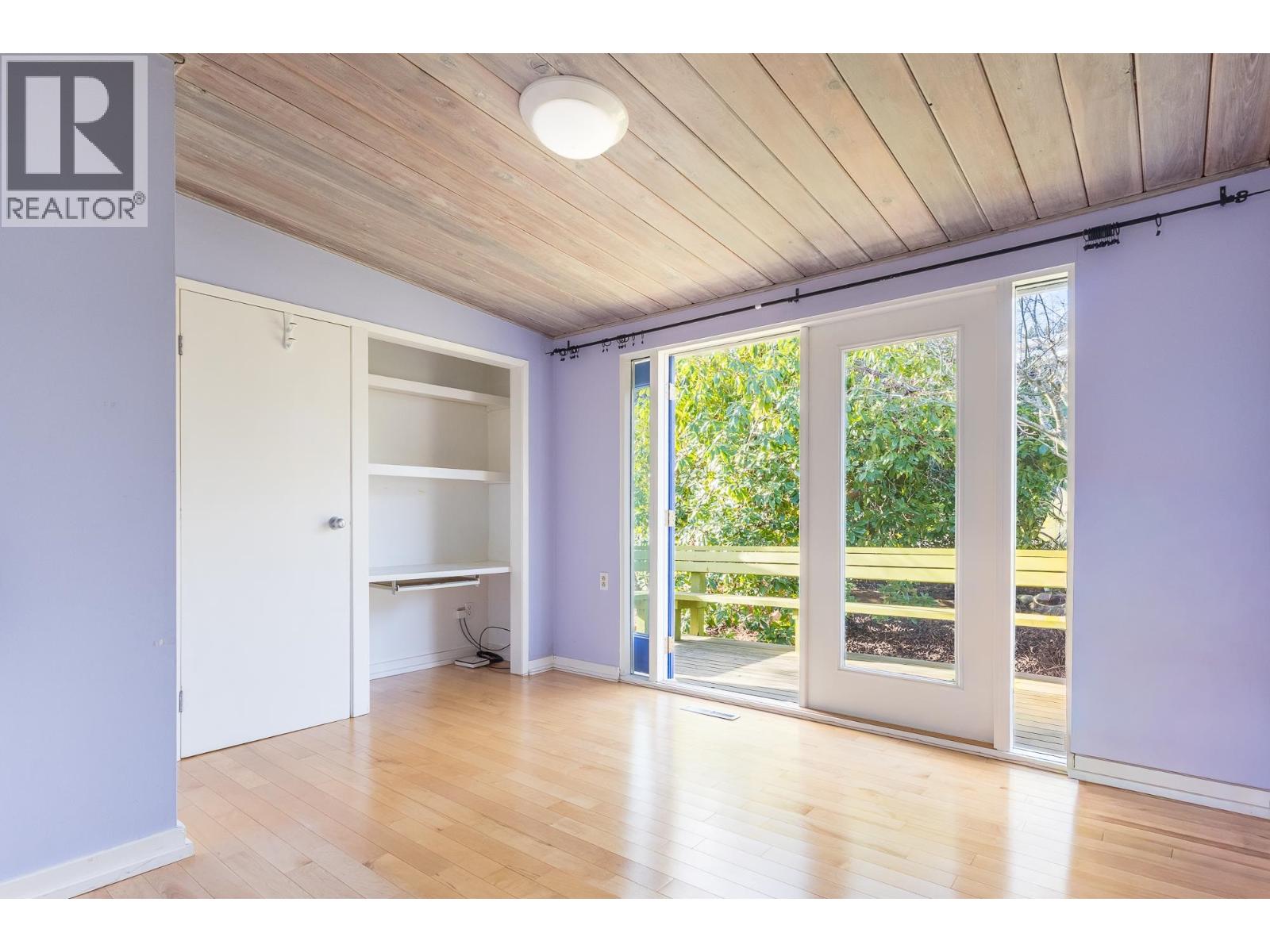 494 SARGENT ROAD, Gibsons