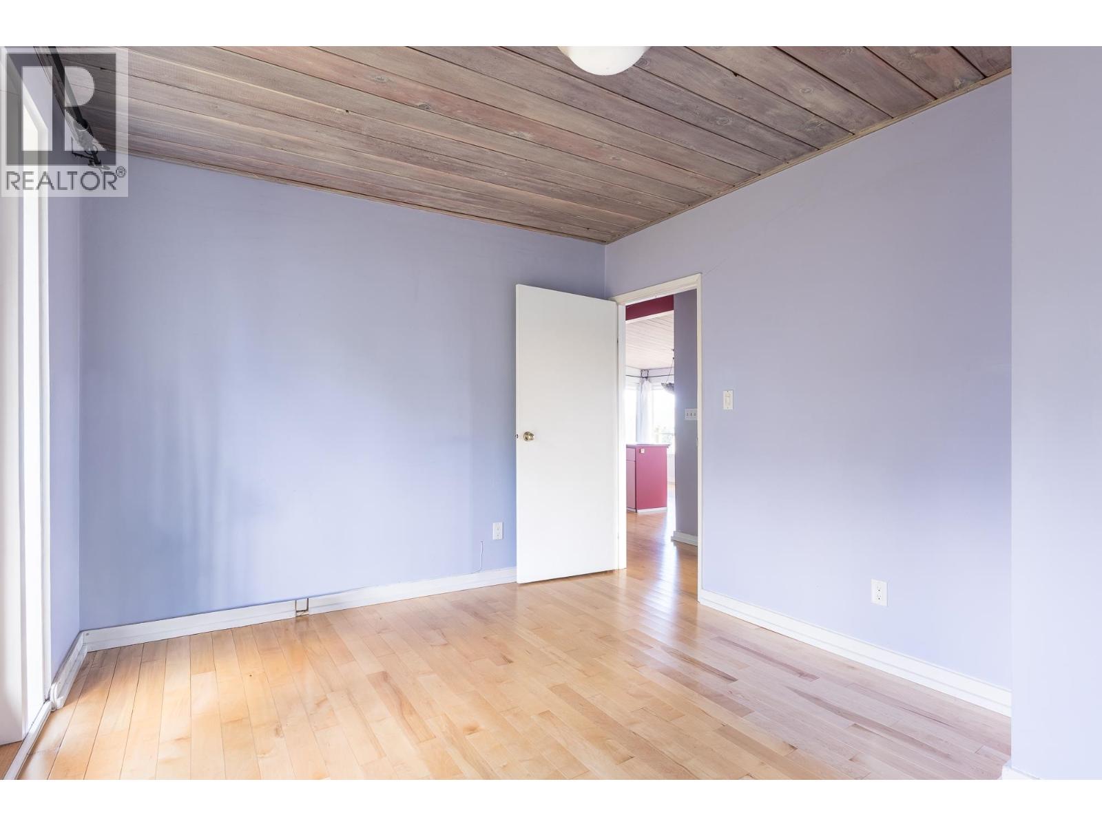 494 SARGENT ROAD, Gibsons