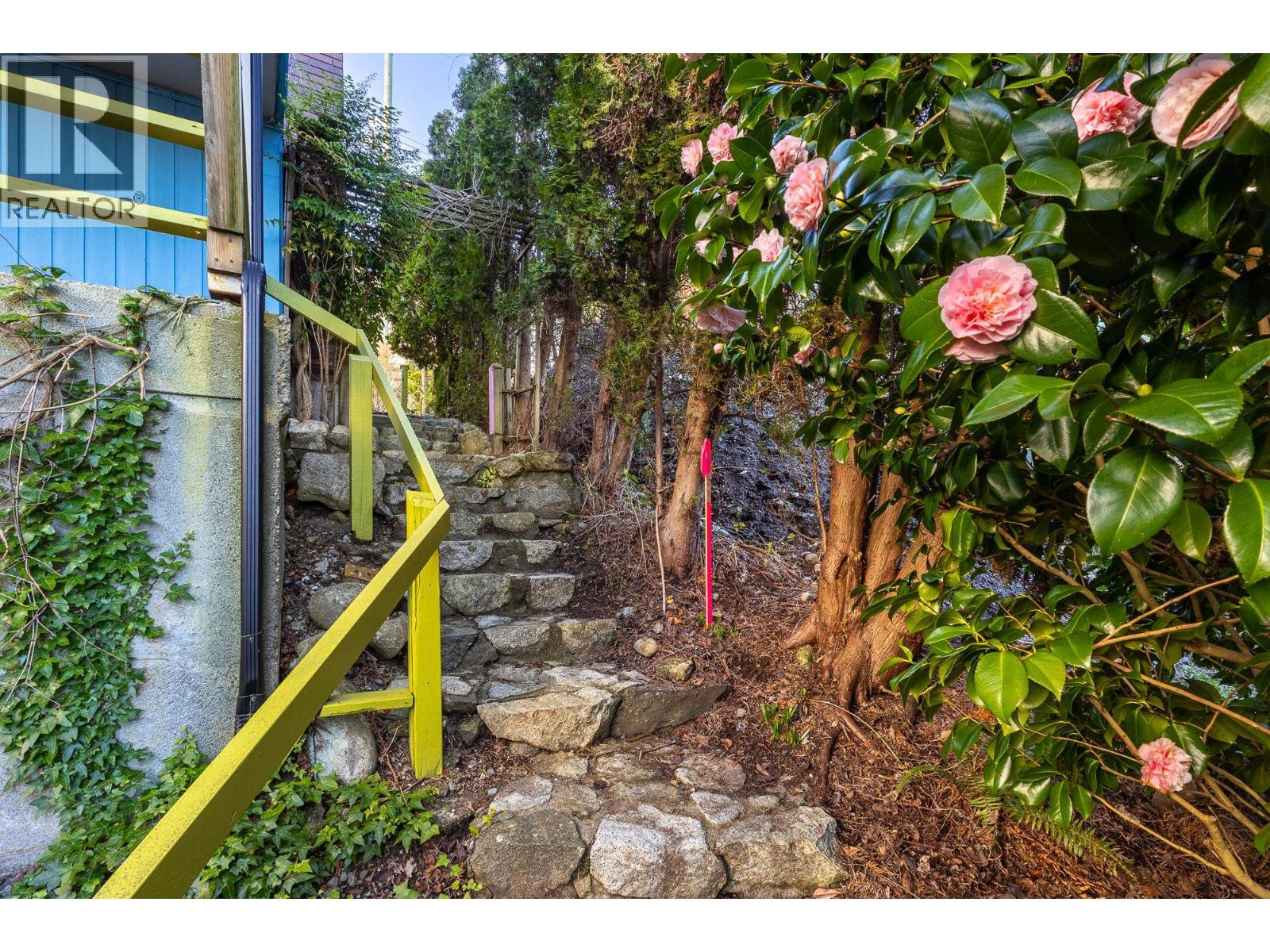 494 SARGENT ROAD, Gibsons