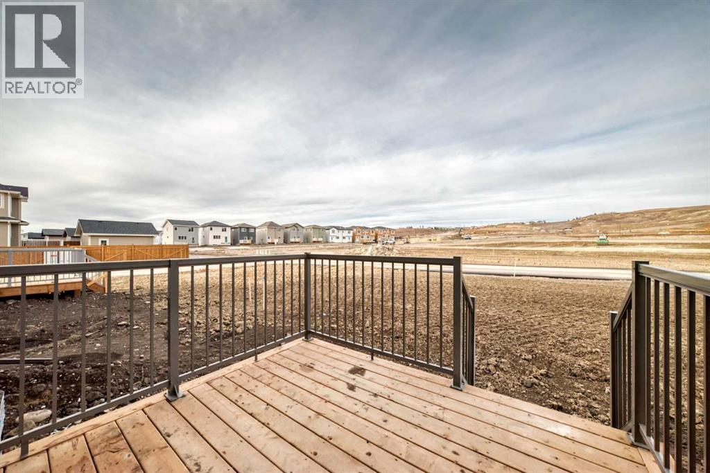 406 Heartland Way, Cochrane