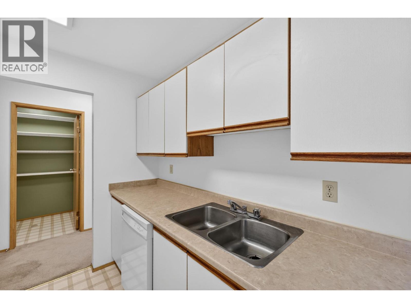  3180 De Montreuil Court, Kelowna