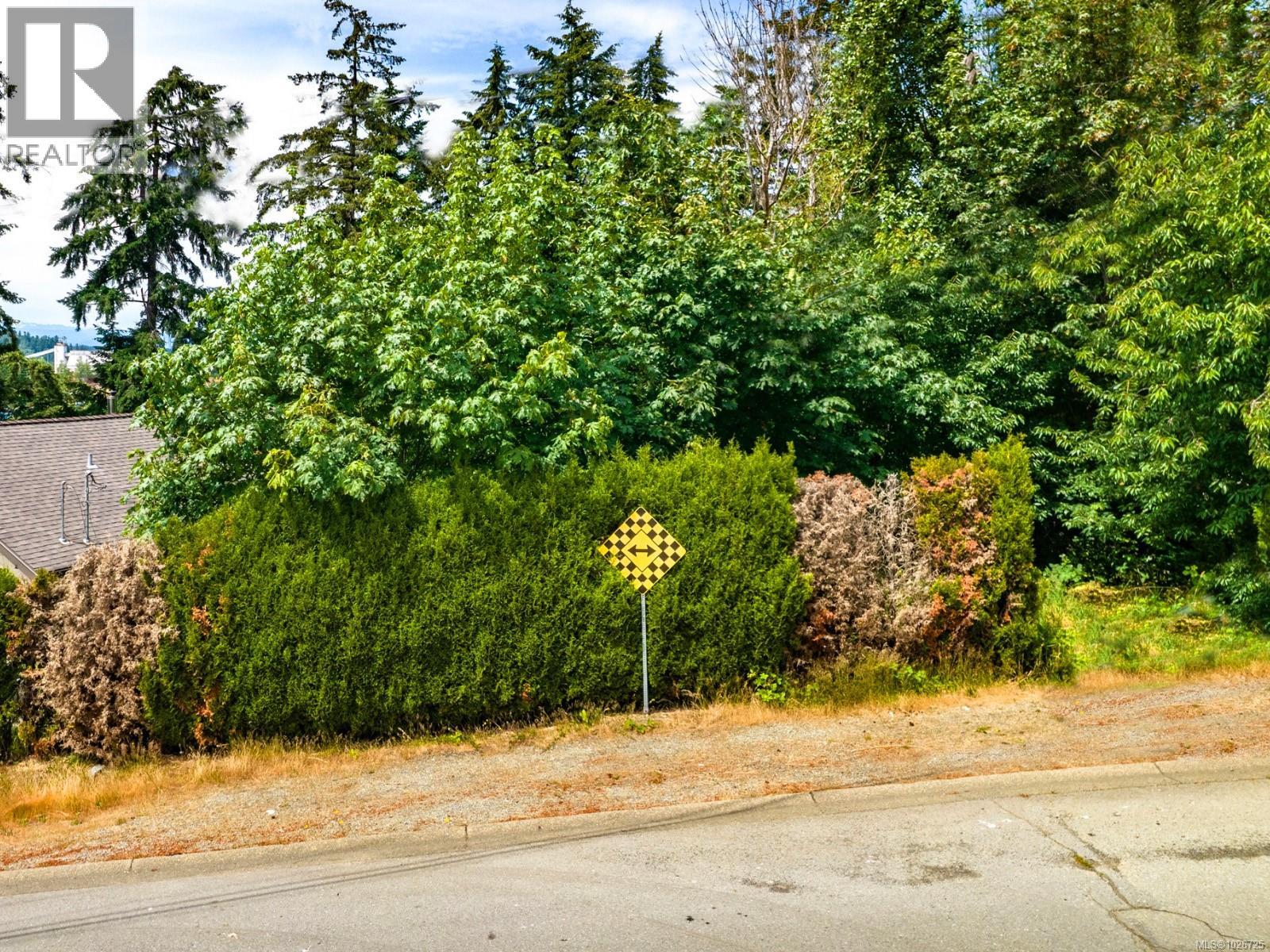 4817 Dunbar St - Photo 4 of 7, Port Alberni, British Columbia