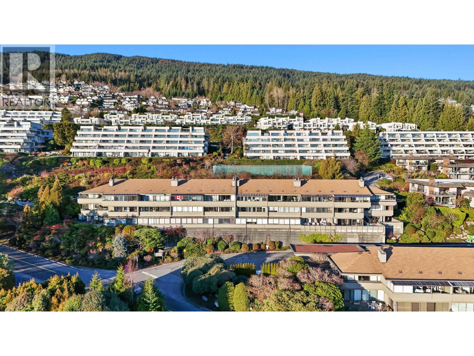 63 2212 FOLKESTONE WAY, West Vancouver