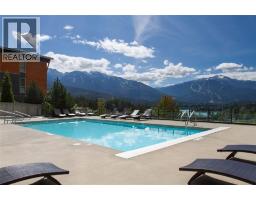 8611 Maelle Ricker Lane, Whistler, BC V8E1L9 Photo 9