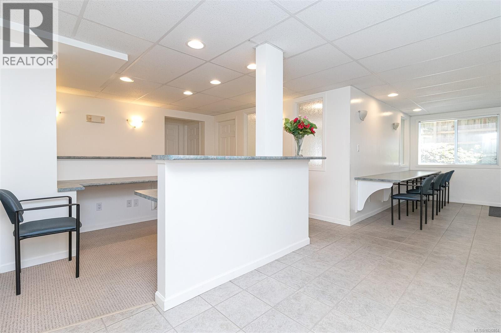 102 & 103 832 Fisgard Street, Victoria