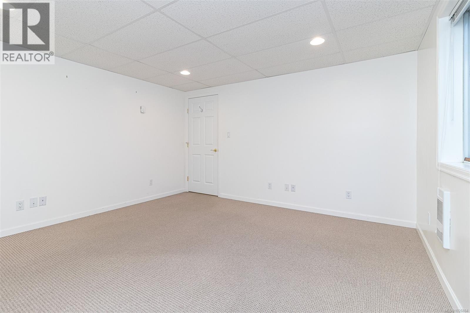 102 & 103 832 Fisgard Street, Victoria