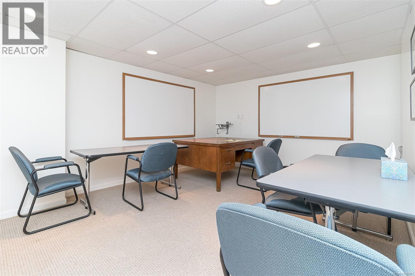 102 & 103 832 Fisgard Street, Victoria