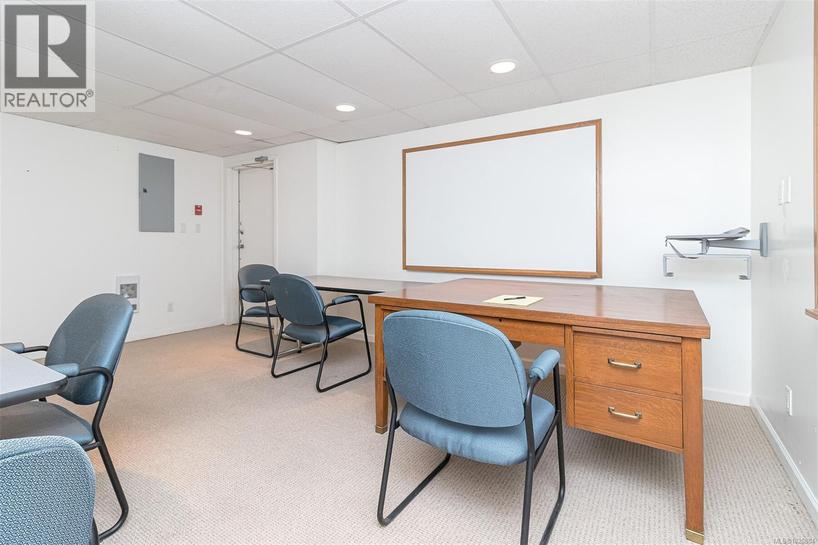 102 & 103 832 Fisgard Street, Victoria