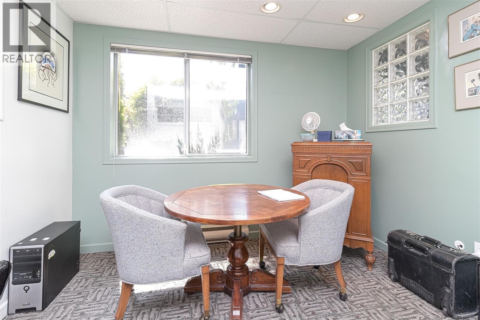 102 & 103 832 Fisgard Street, Victoria