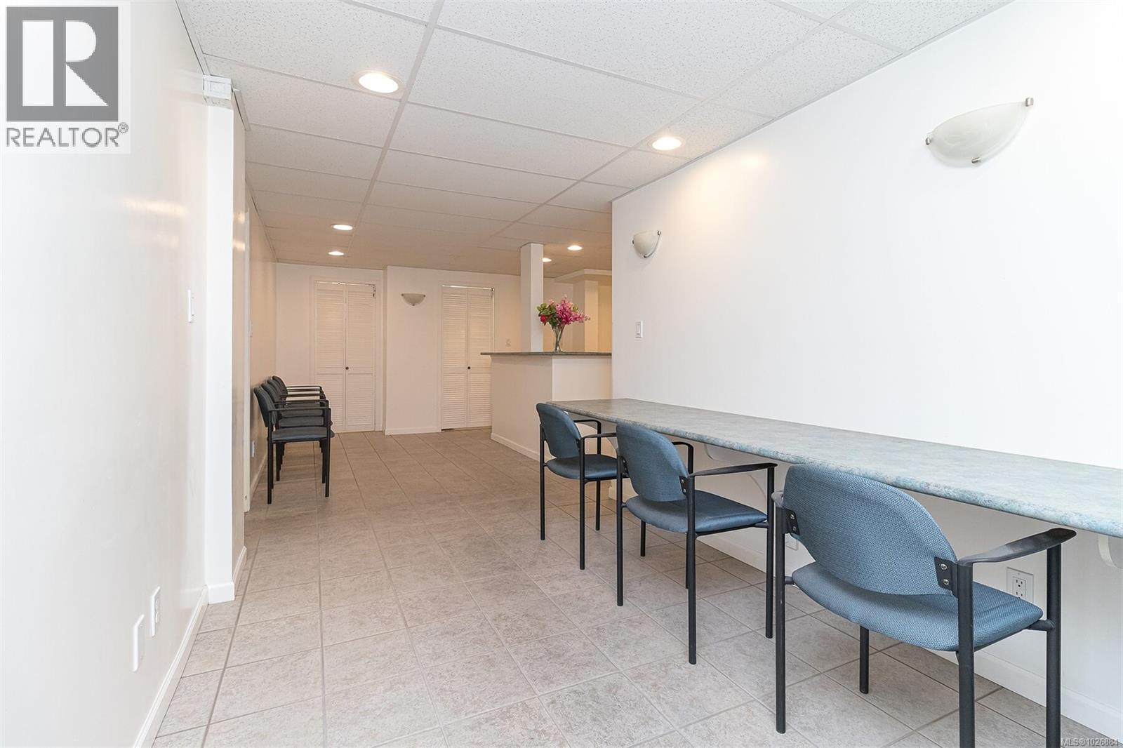 102 & 103 832 Fisgard Street, Victoria