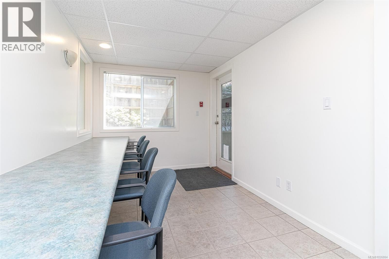 102 & 103 832 Fisgard Street, Victoria