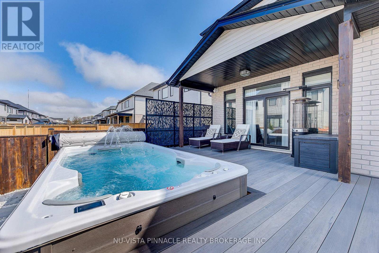 1795 BRAYFORD photo 5