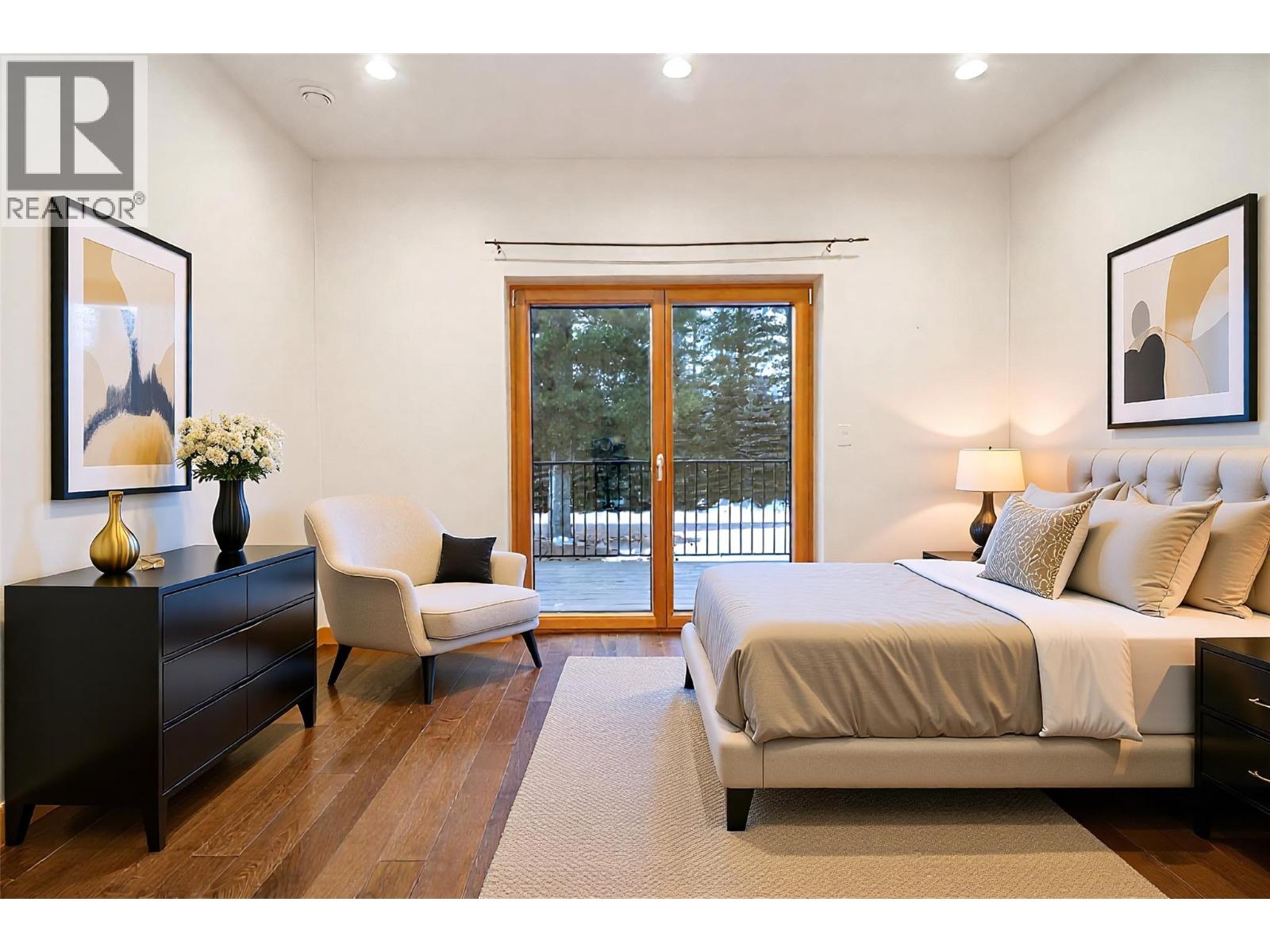  3266 Airport Way, Revelstoke