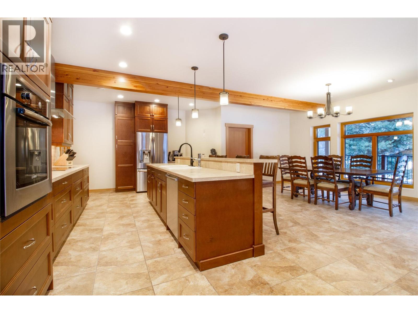  3266 Airport Way, Revelstoke