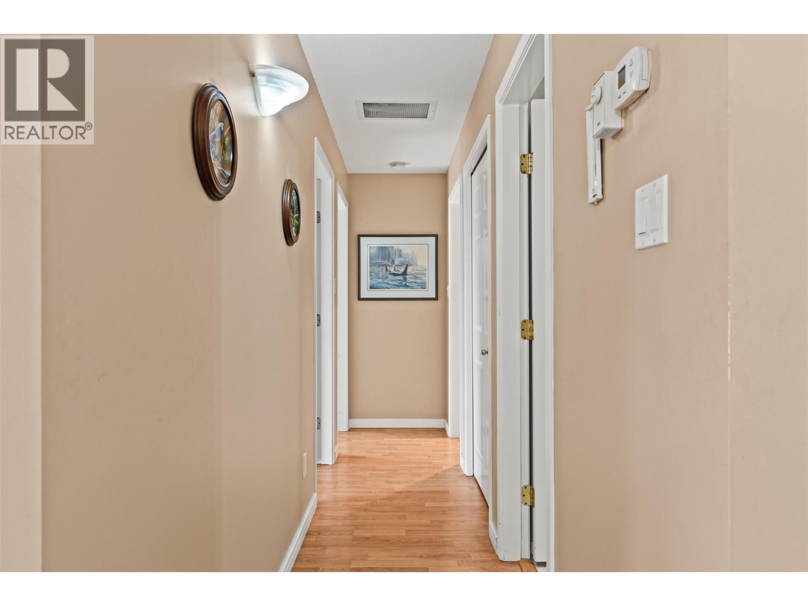 #304 3805 30 Avenue - 19