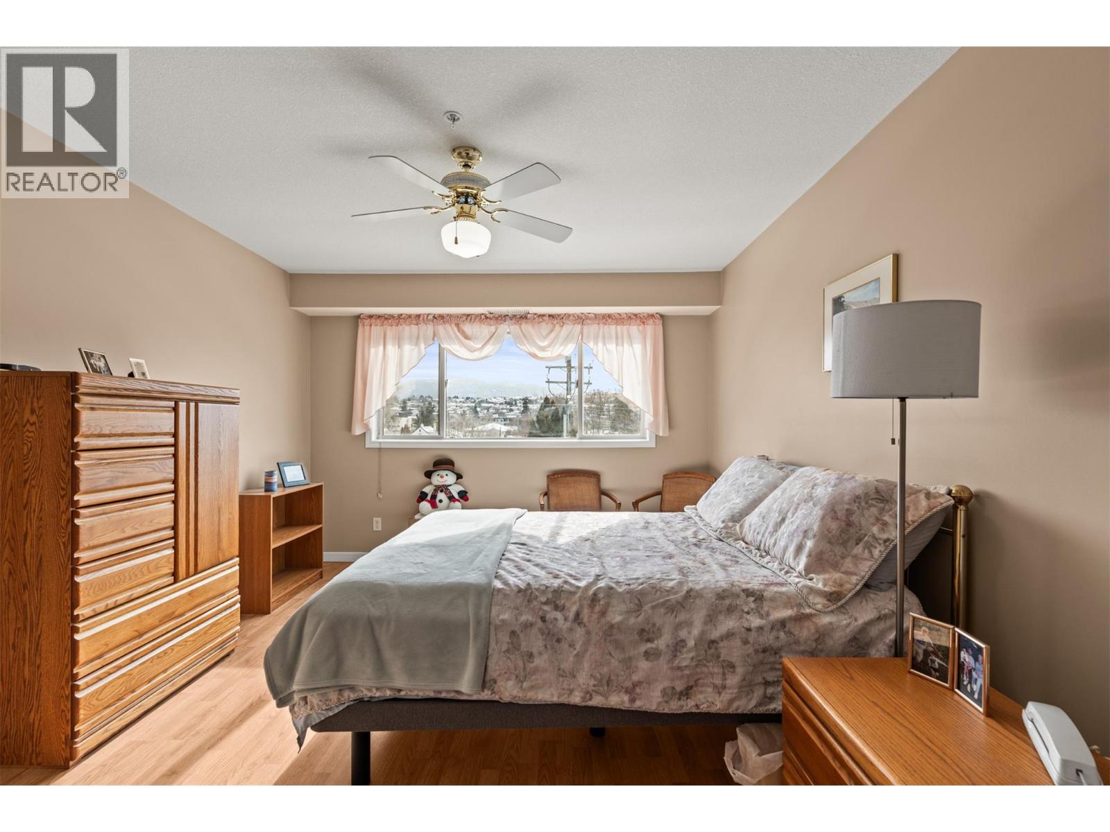 #304 3805 30 Avenue - 26