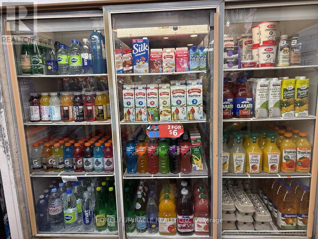 2031 Lakeshore Unit 1 photo 5