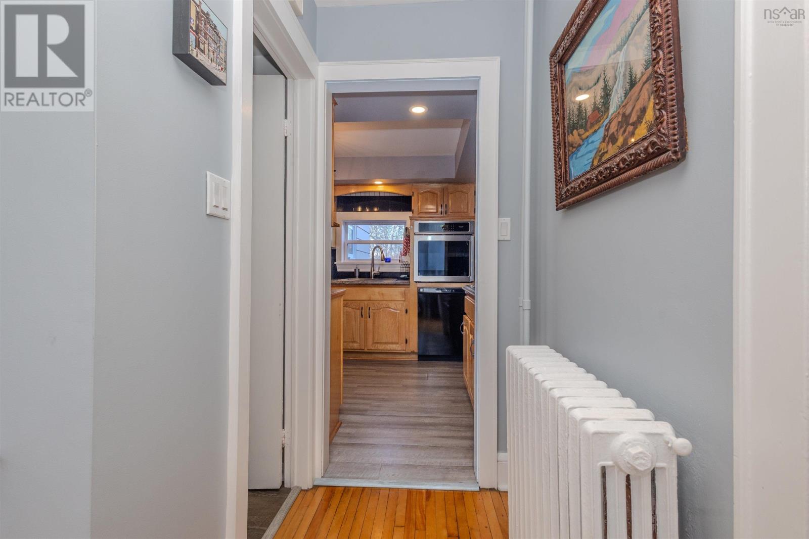 Property 19 of 46 of 340 King Edward Street