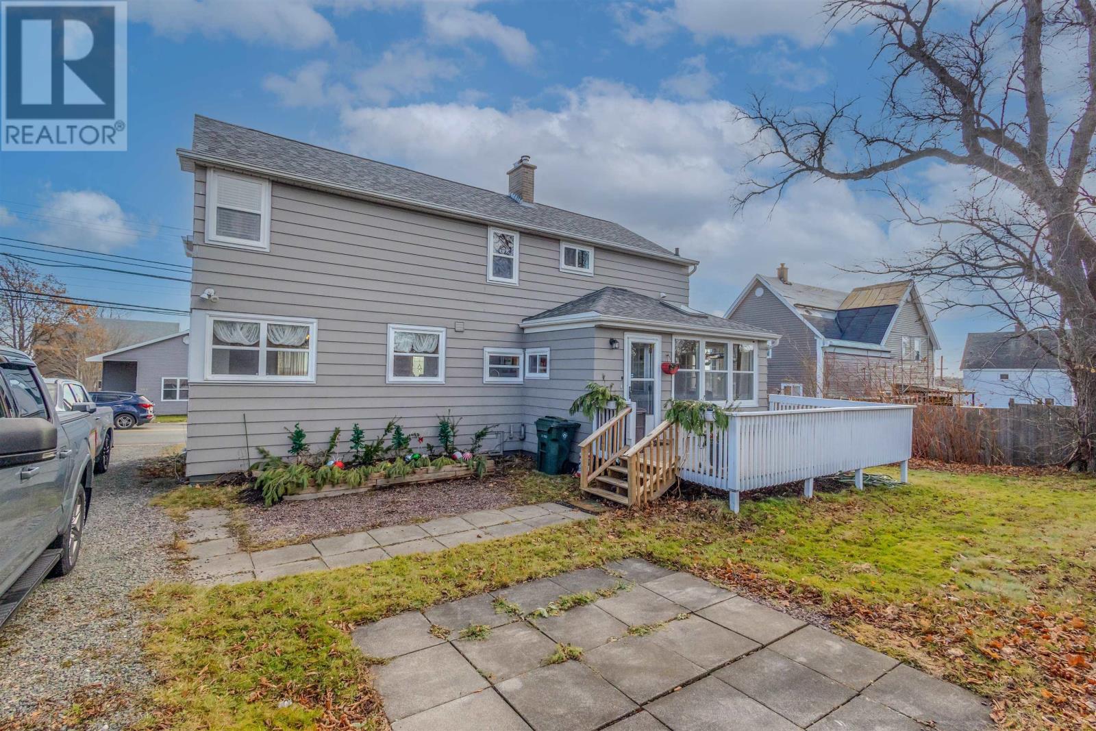 Property 41 of 46 of 340 King Edward Street